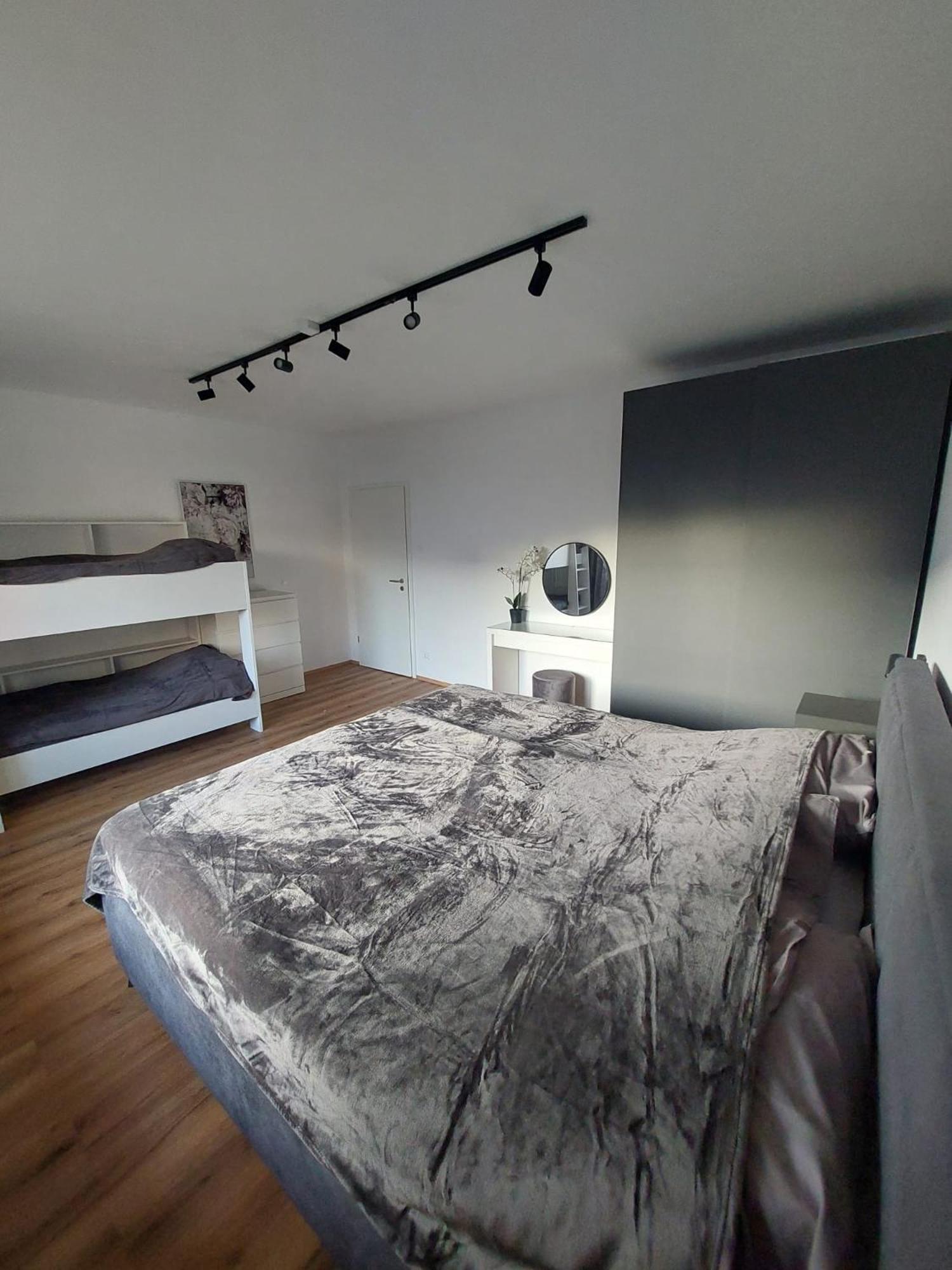 Moskriceva Apartment ลูบลิยานา ภายนอก รูปภาพ